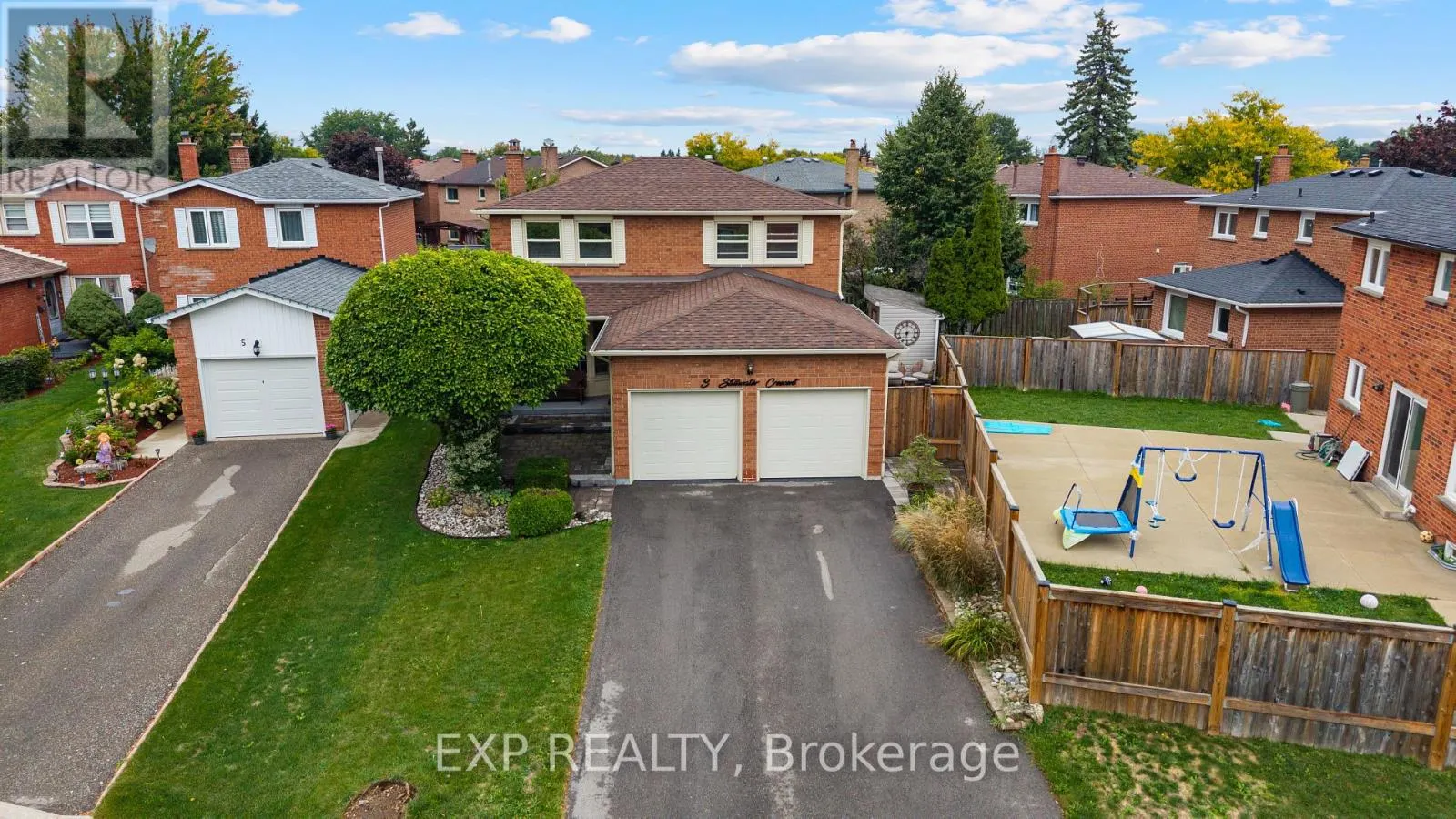 3 STILLWATER CRESCENT