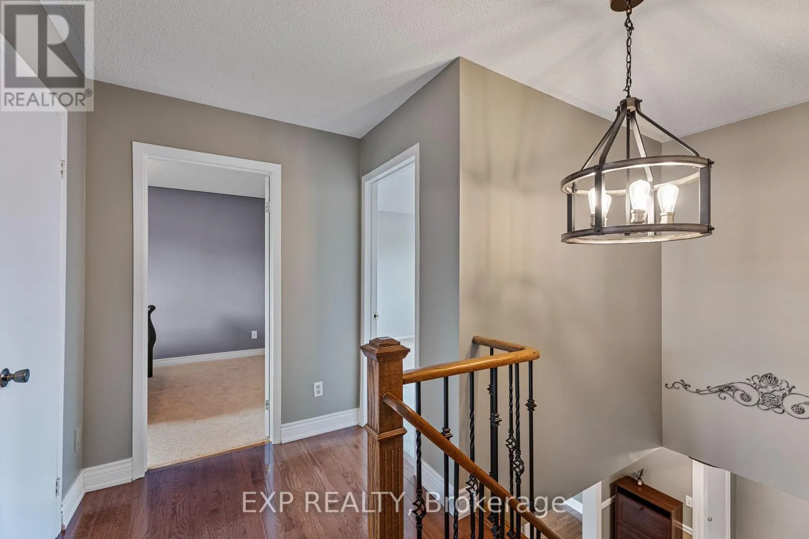 3 STILLWATER CRESCENT