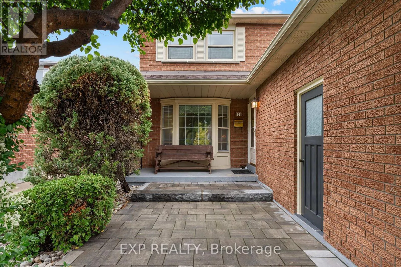 3 STILLWATER CRESCENT