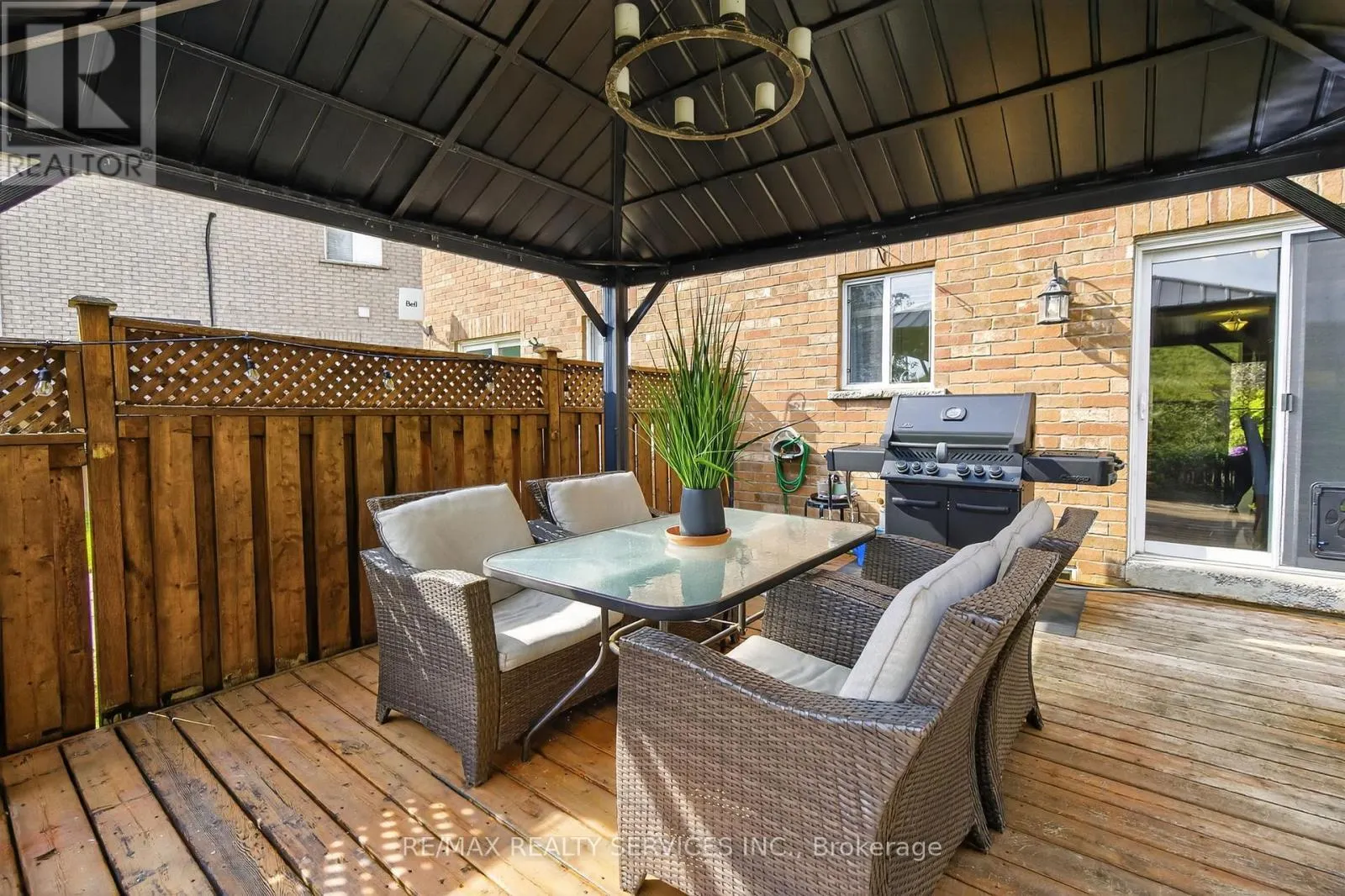 12 HESKETH COURT