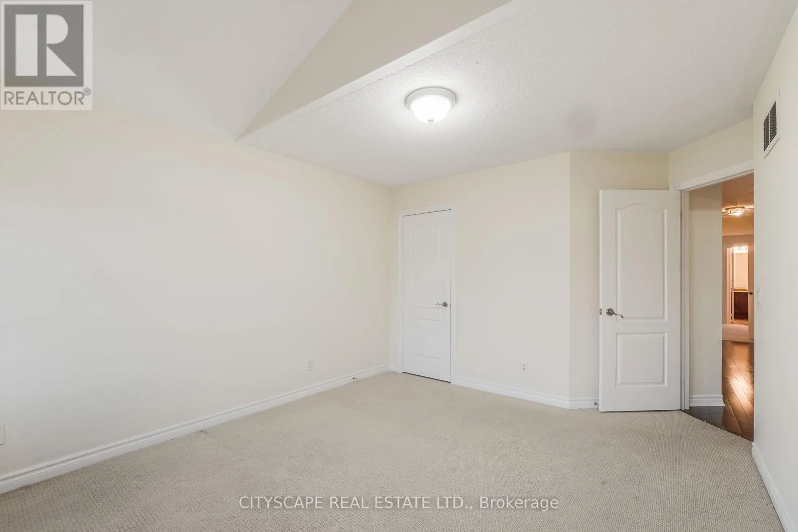 5515 CHALLENGER DRIVE