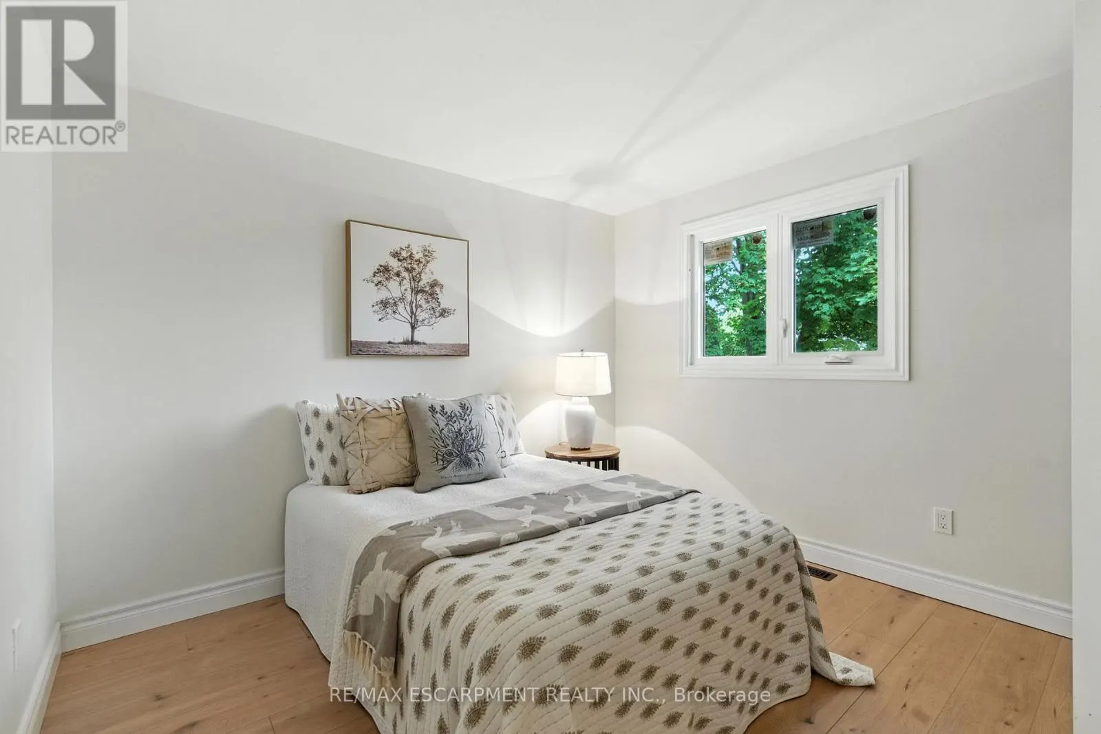 1423 THORNTON ROAD