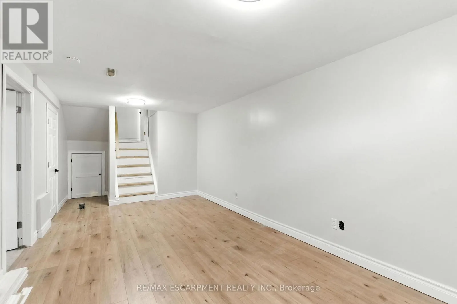 1423 THORNTON ROAD