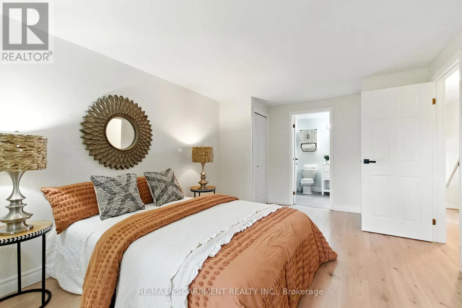 1423 THORNTON ROAD