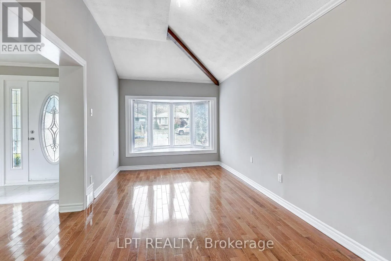 31 BURGBY AVENUE