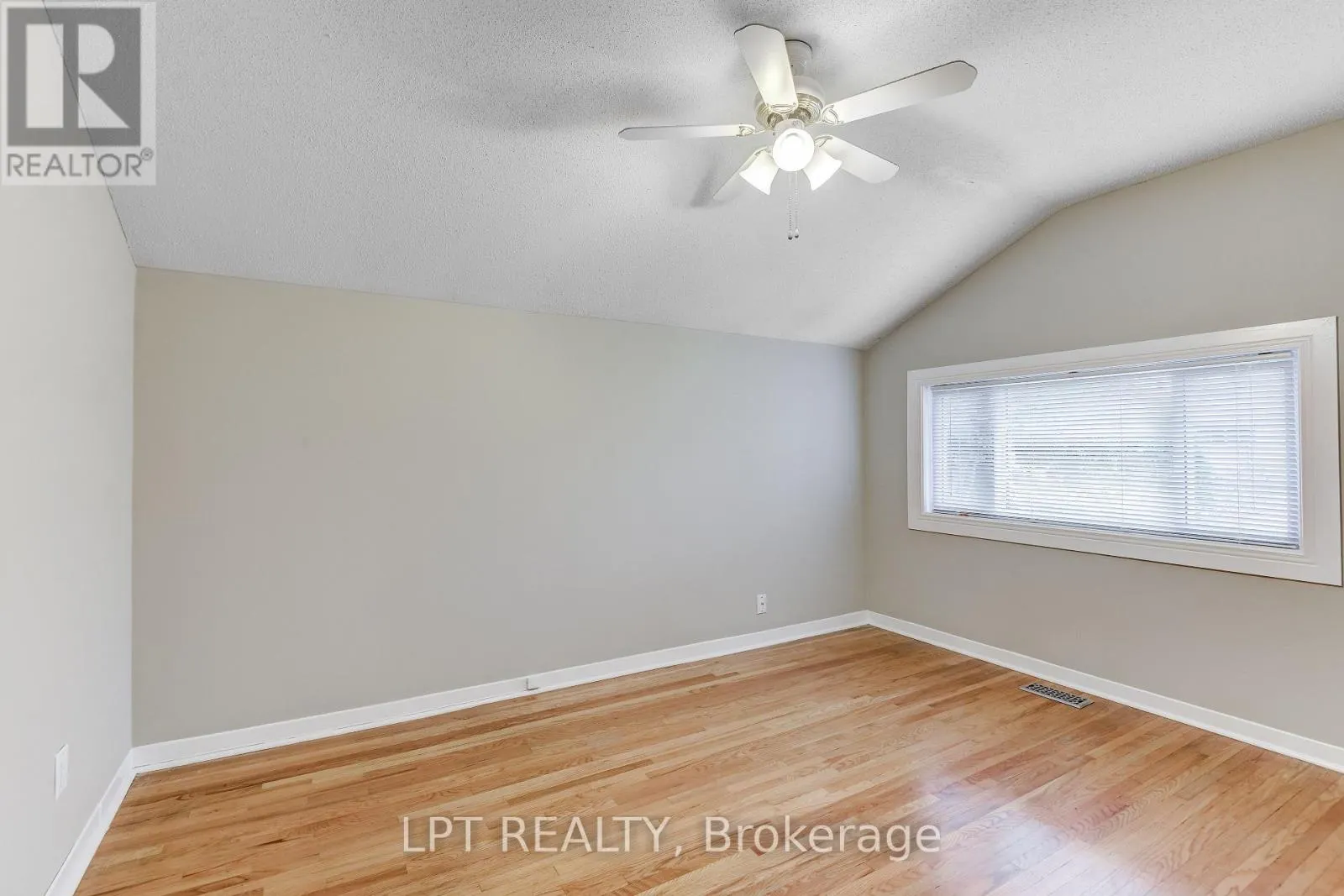 31 BURGBY AVENUE