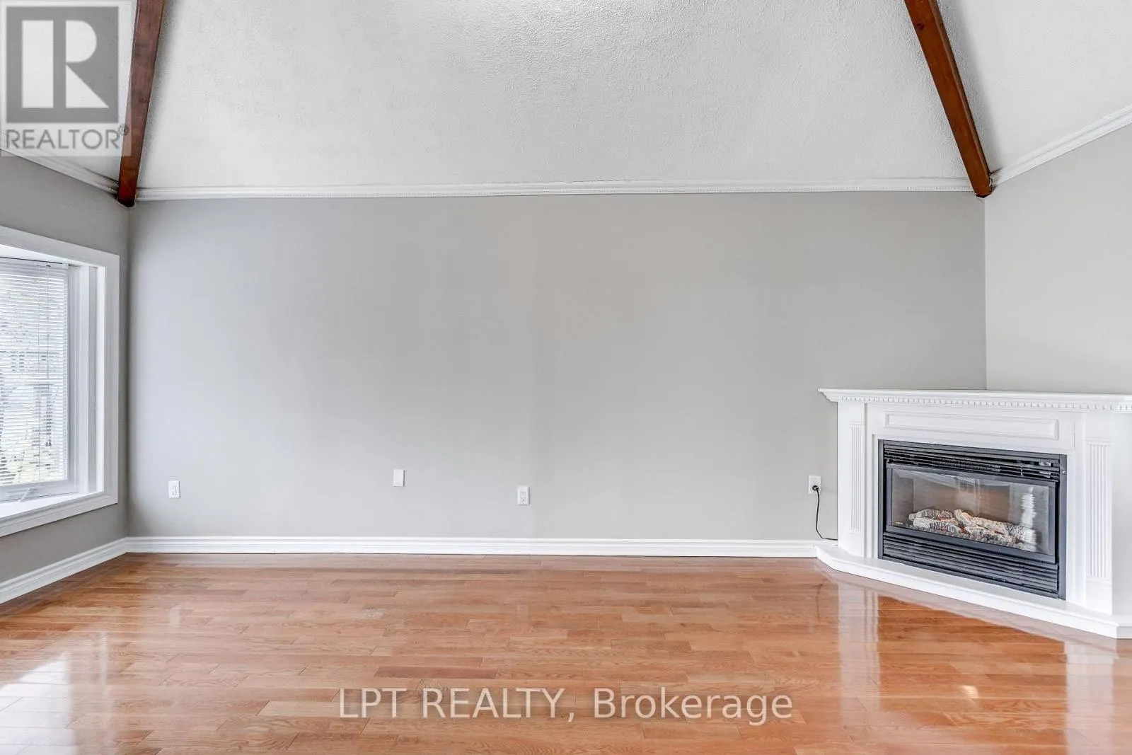 31 BURGBY AVENUE