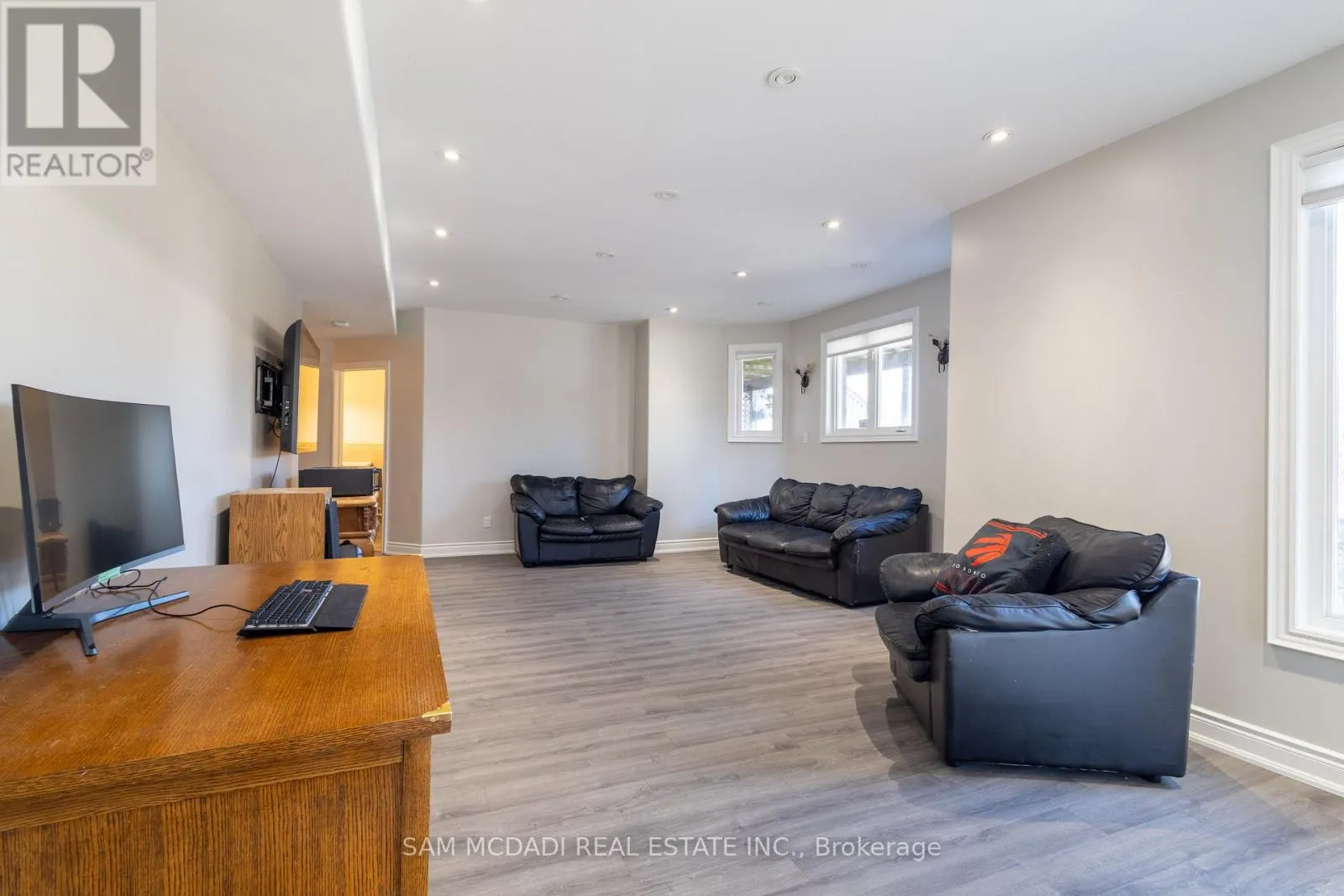 11170 MENZIES COURT