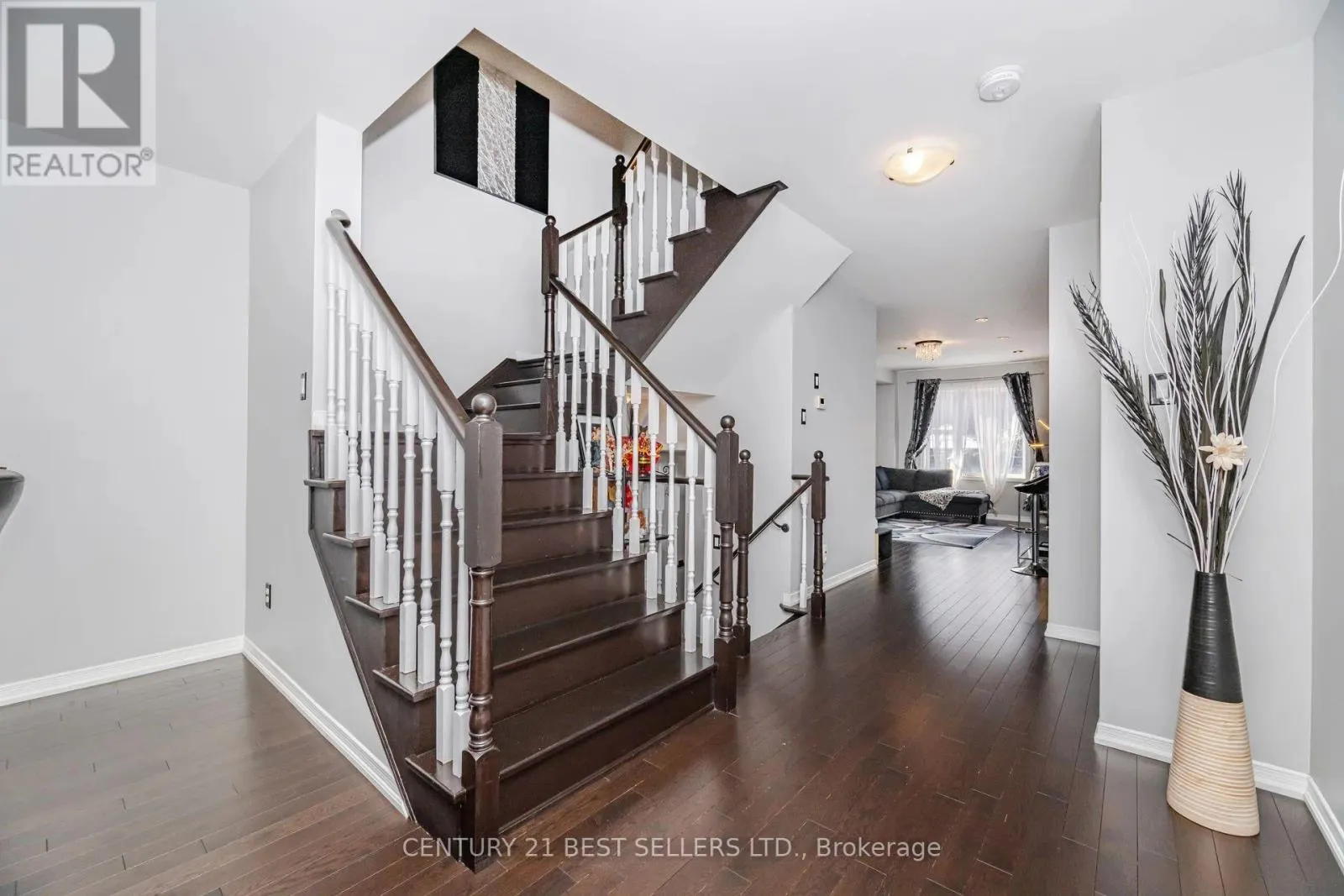 416 DUNCAN LANE