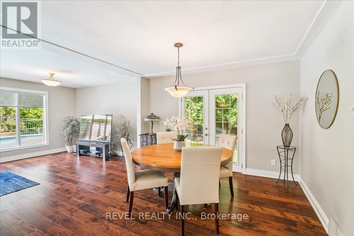 15 IRESON ROAD