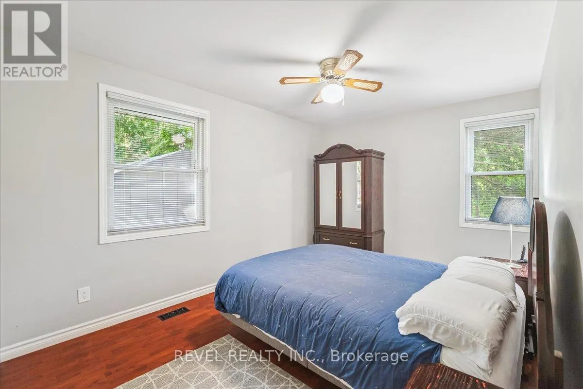 15 IRESON ROAD
