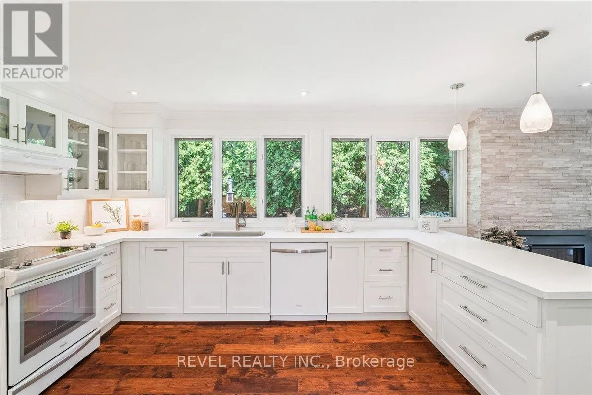 15 IRESON ROAD