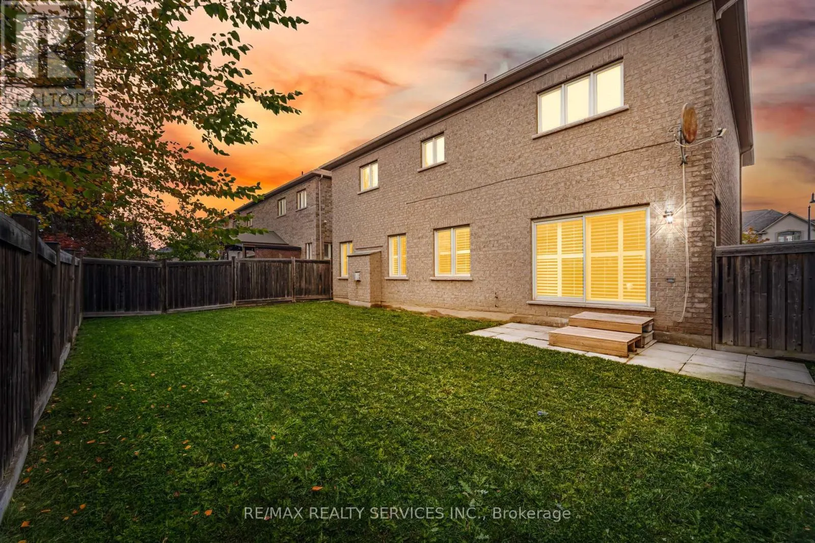 6 BEACON HILL DRIVE