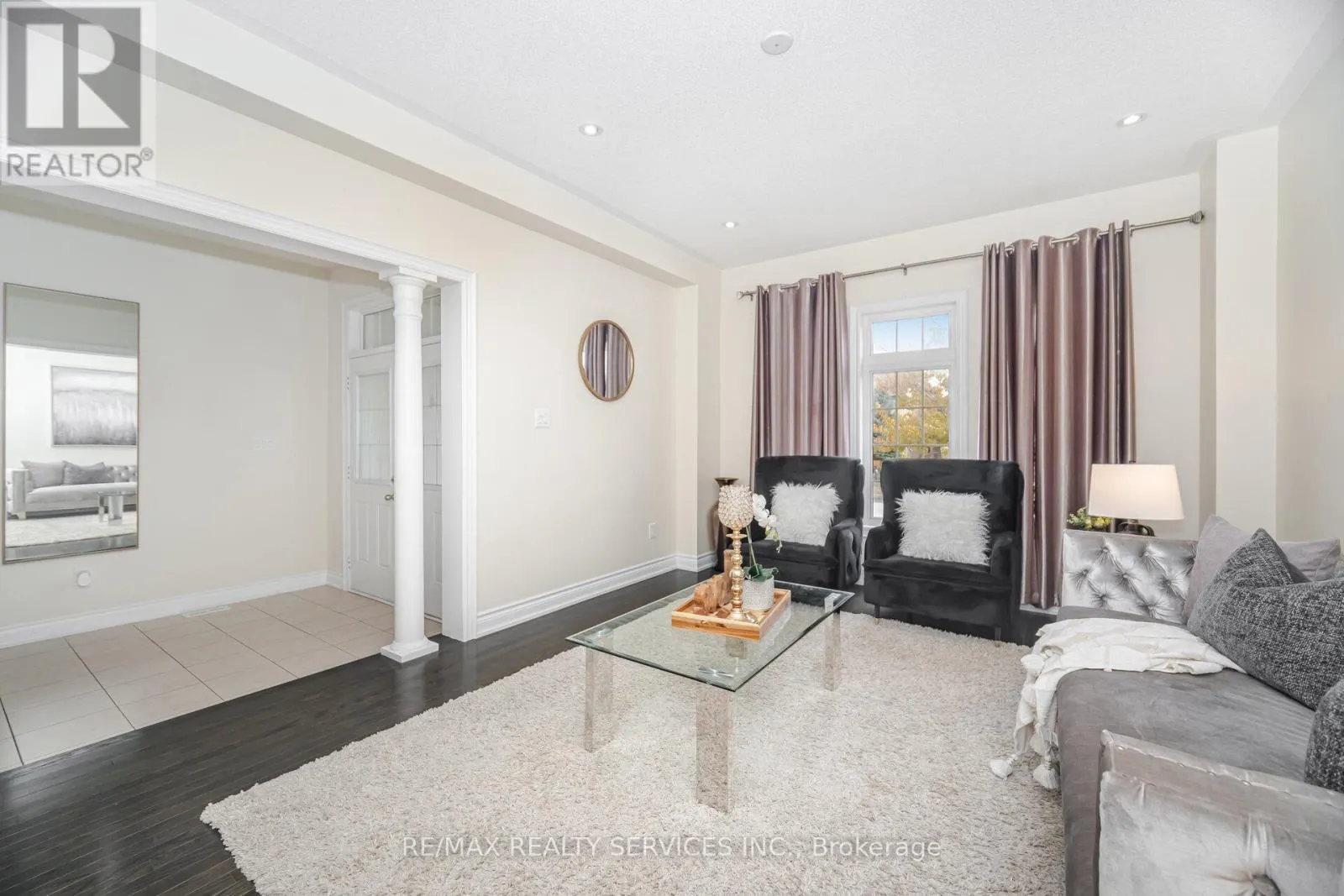6 BEACON HILL DRIVE