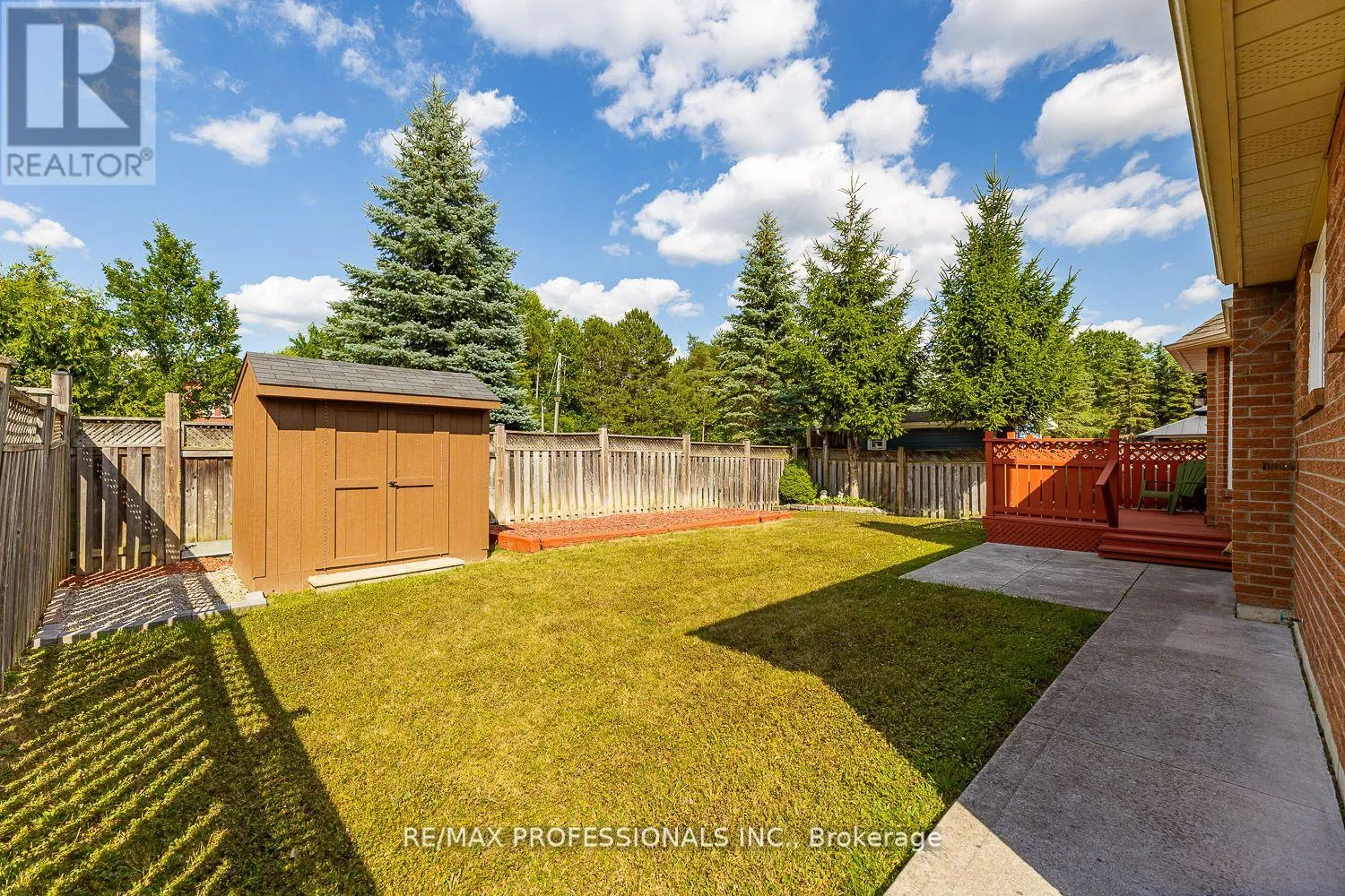 41 MCCABE CRESCENT