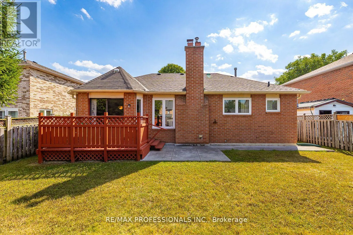 41 MCCABE CRESCENT