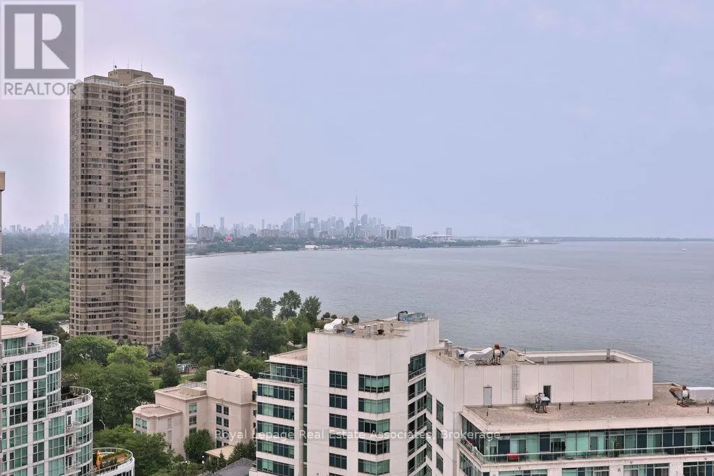 1514 - 2083 LAKE SHORE BOULEVARD W