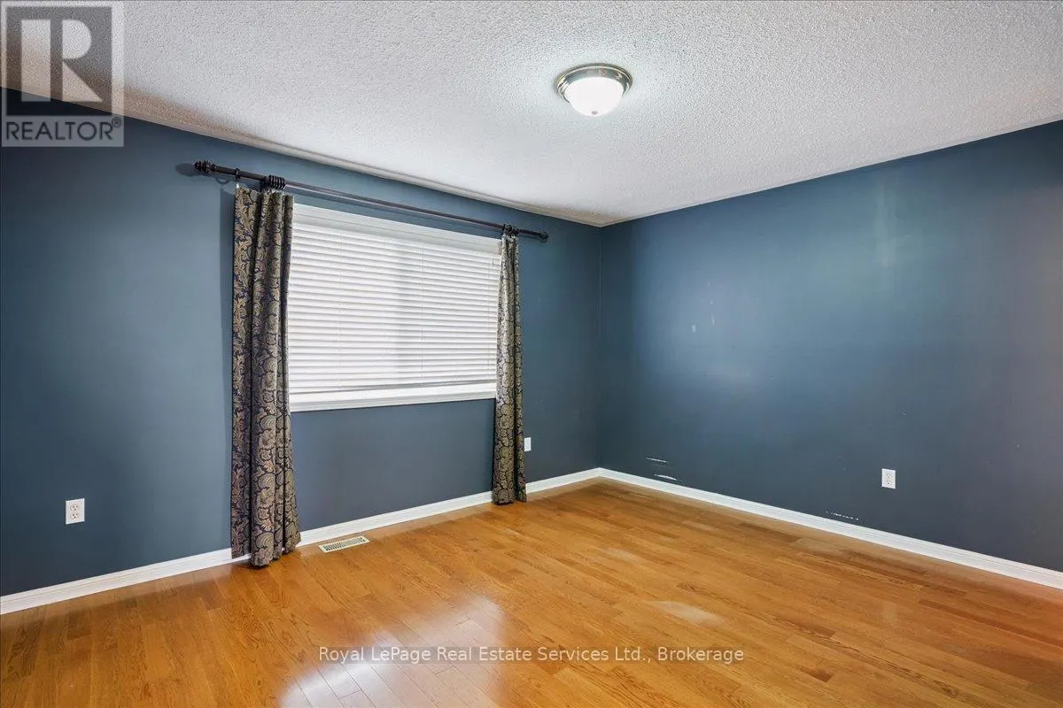 2476 BRACKEN DRIVE