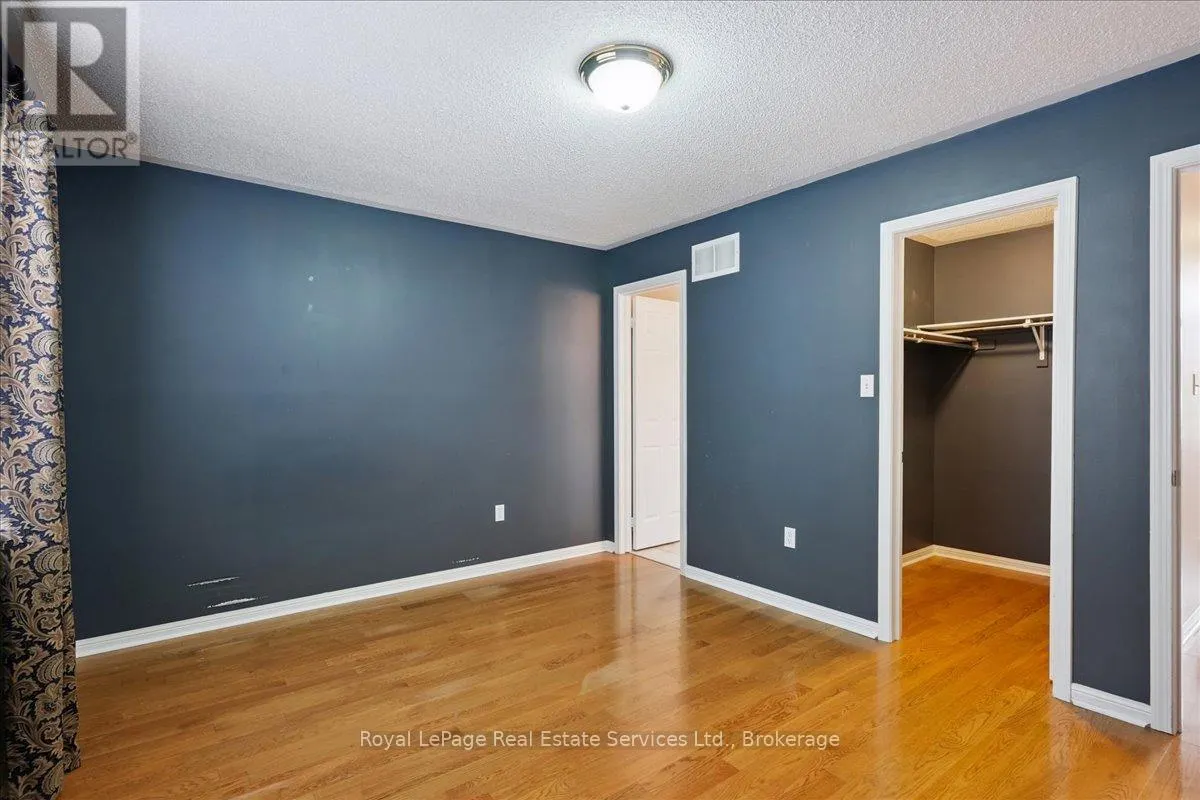 2476 BRACKEN DRIVE