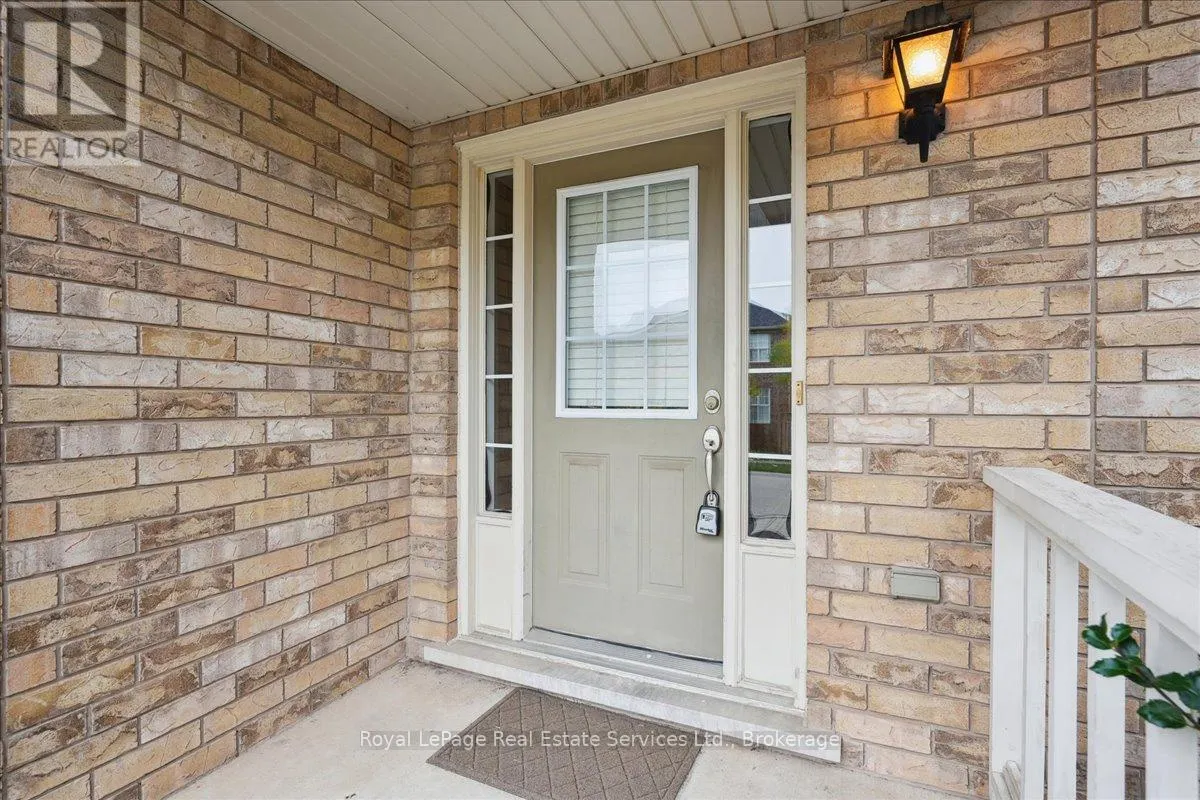 2476 BRACKEN DRIVE