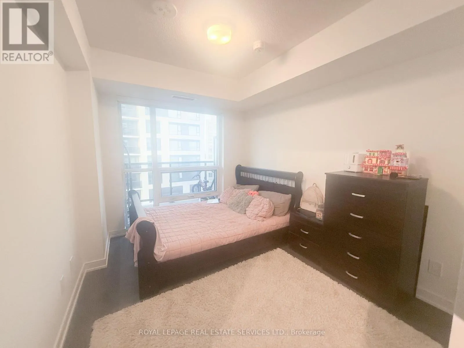 1506 - 30 SAMUEL WOOD WAY