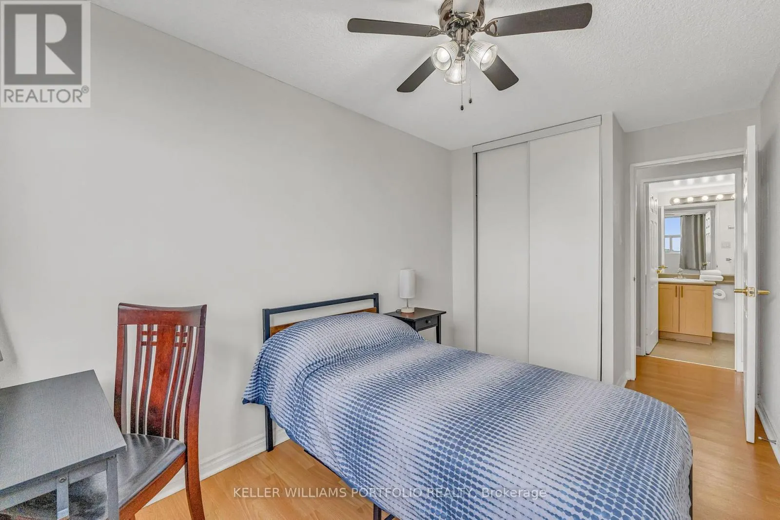 901 - 2900 BATTLEFORD ROAD