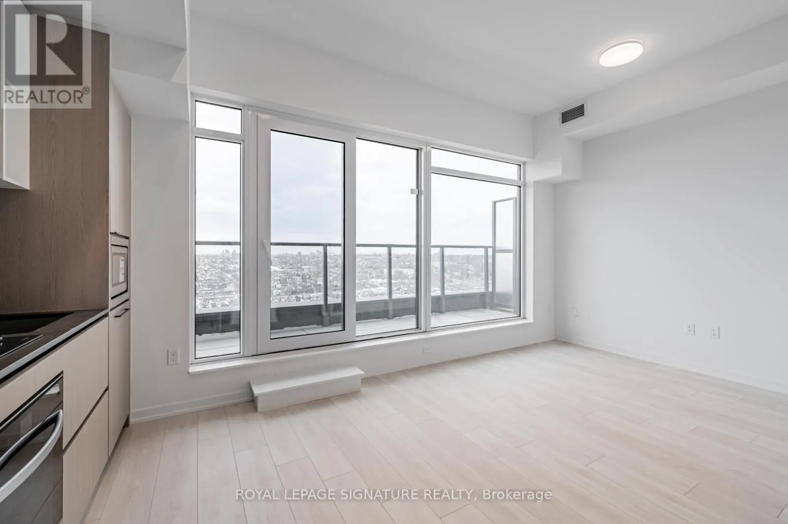 2307 - 1285 DUPONT STREET