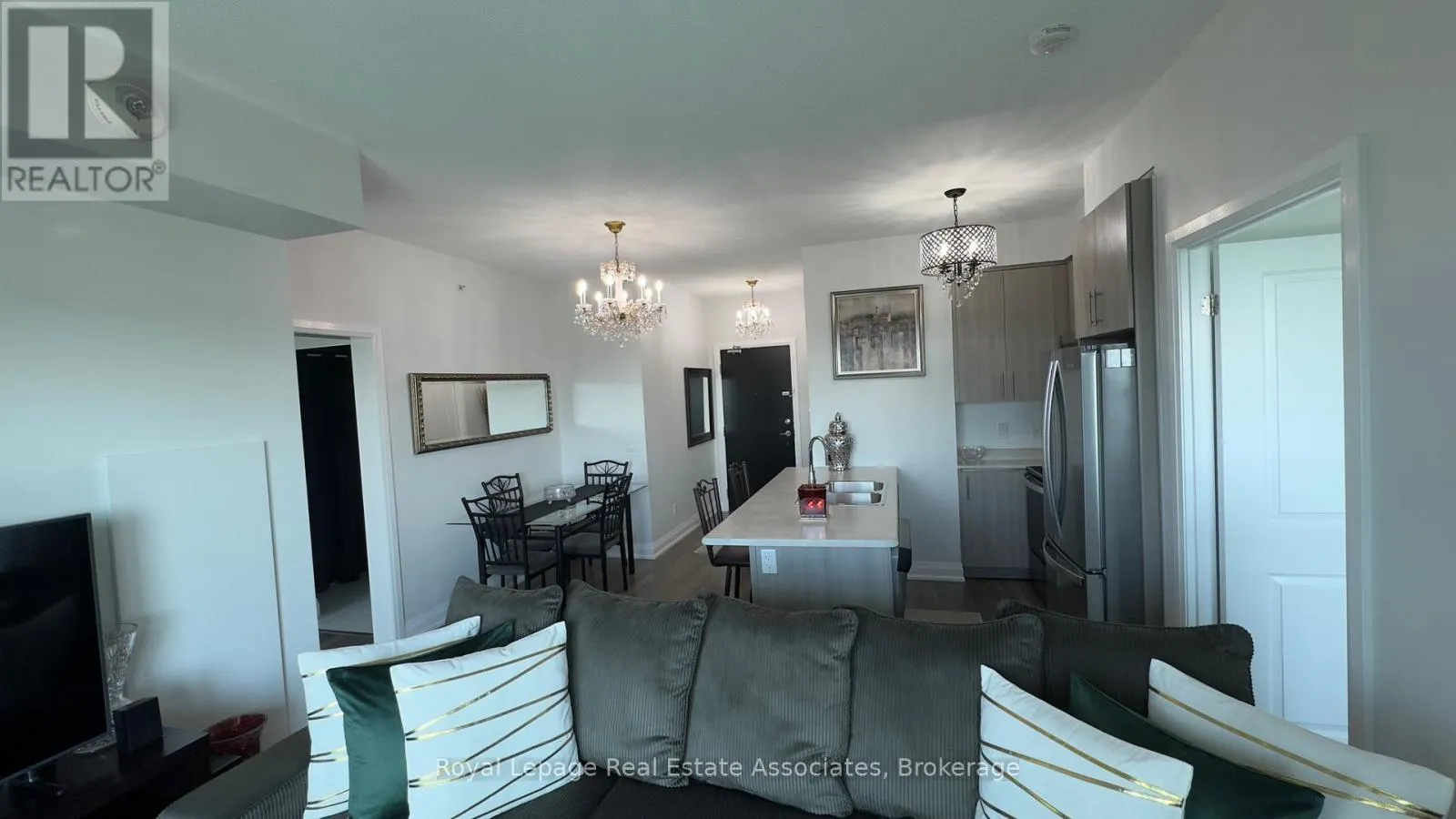 801 - 65 YORKLAND BOULEVARD