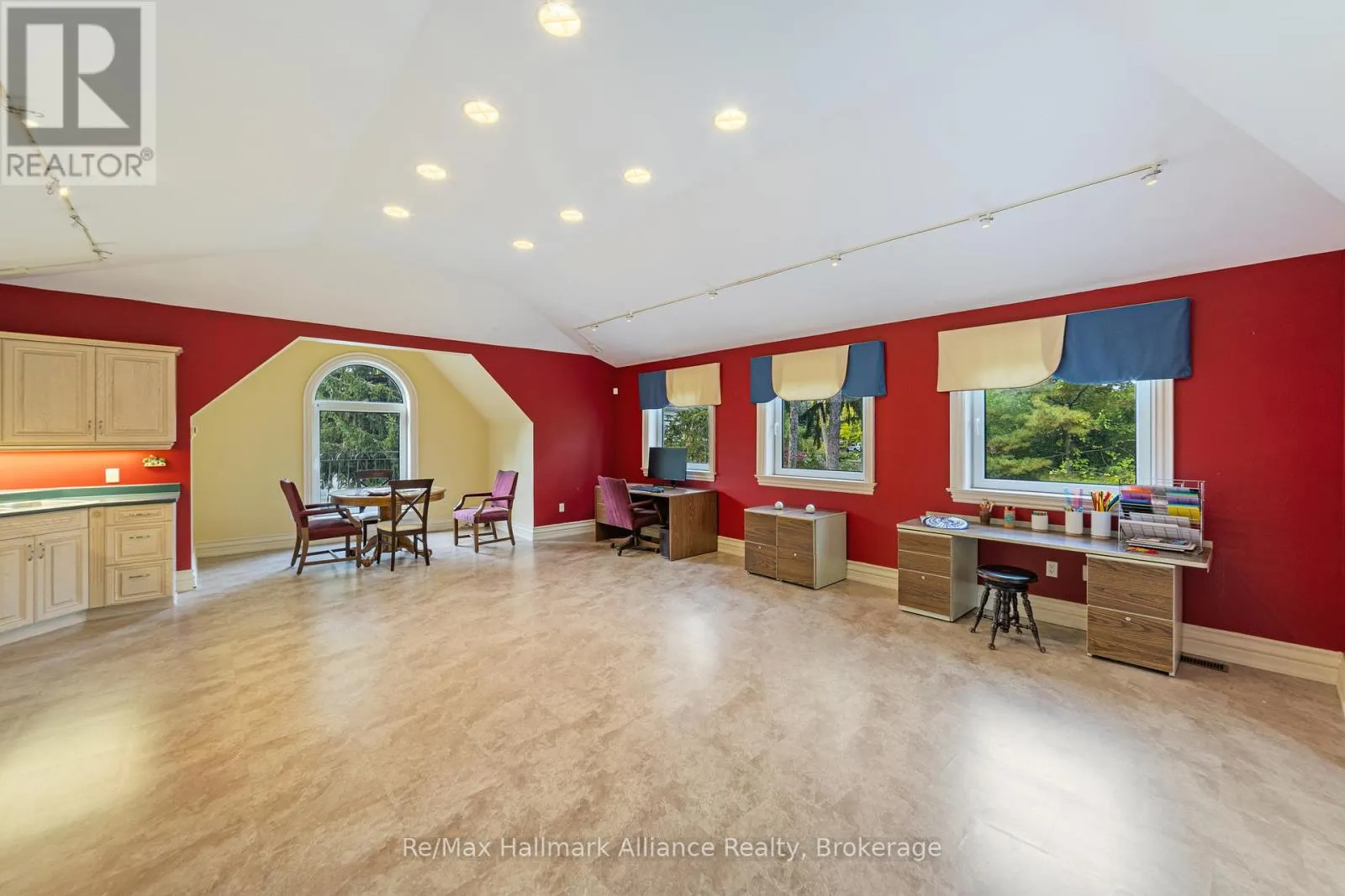 1024 LINBROOK ROAD