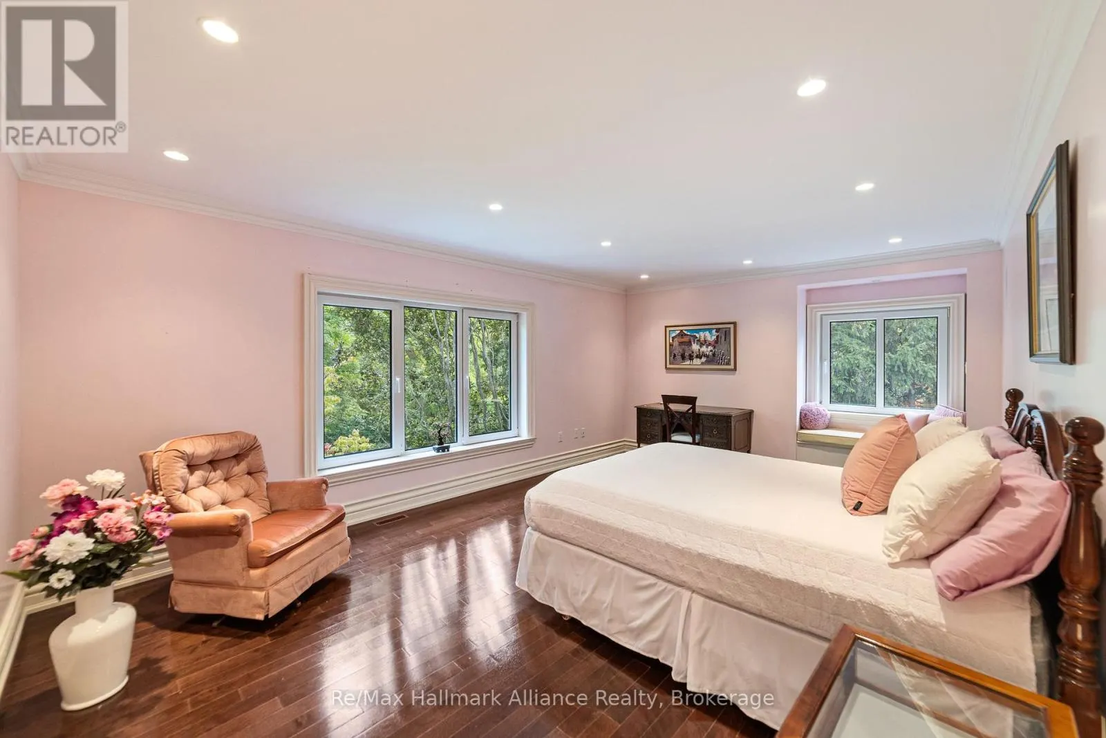 1024 LINBROOK ROAD