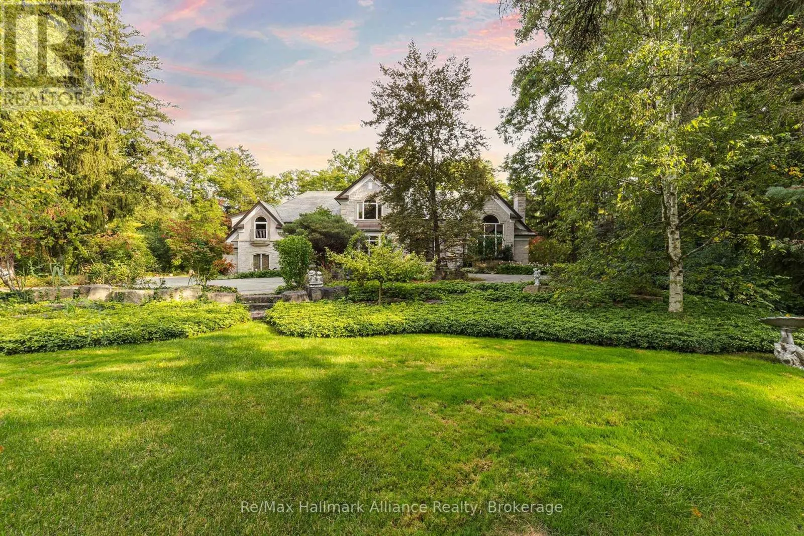 1024 LINBROOK ROAD