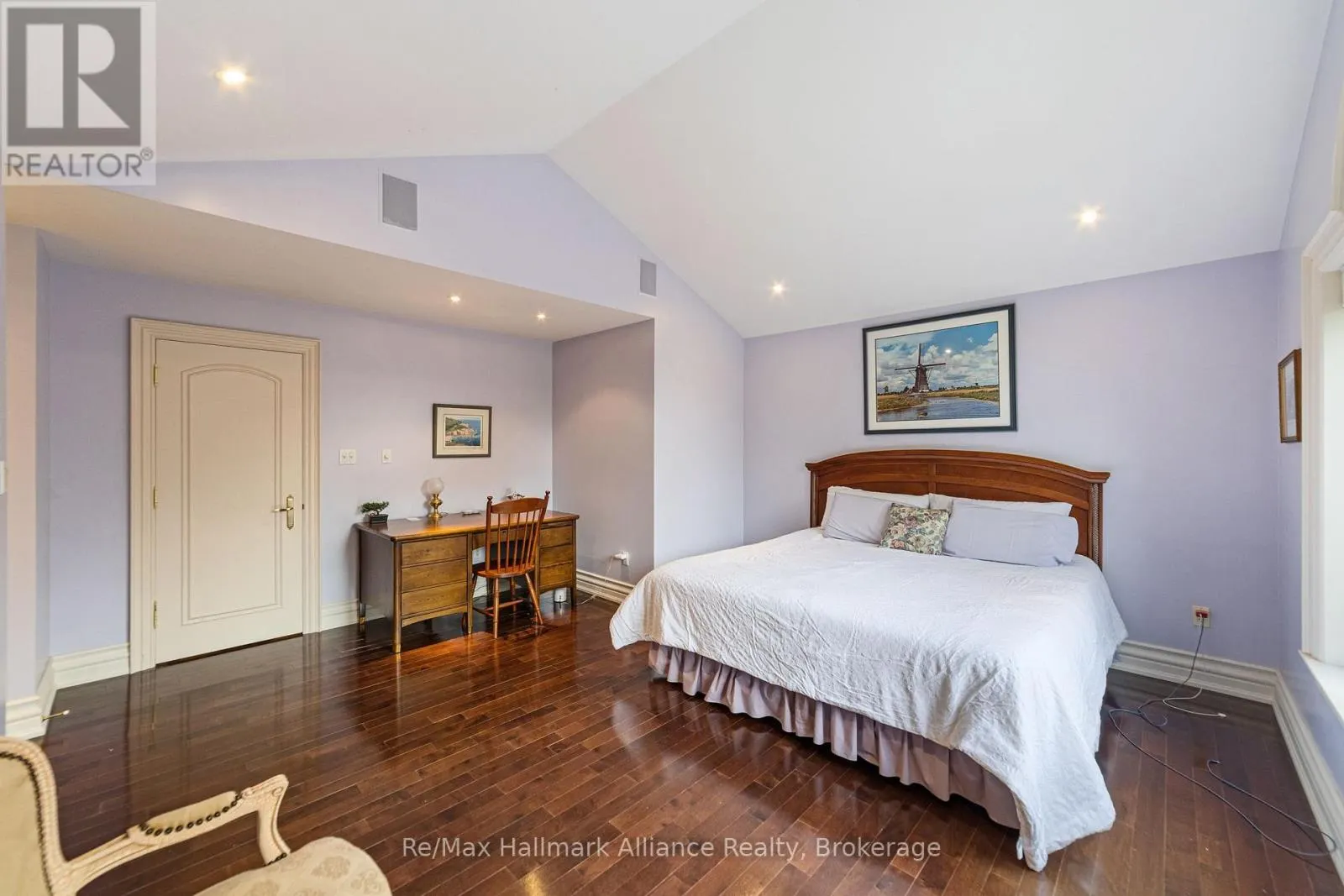 1024 LINBROOK ROAD