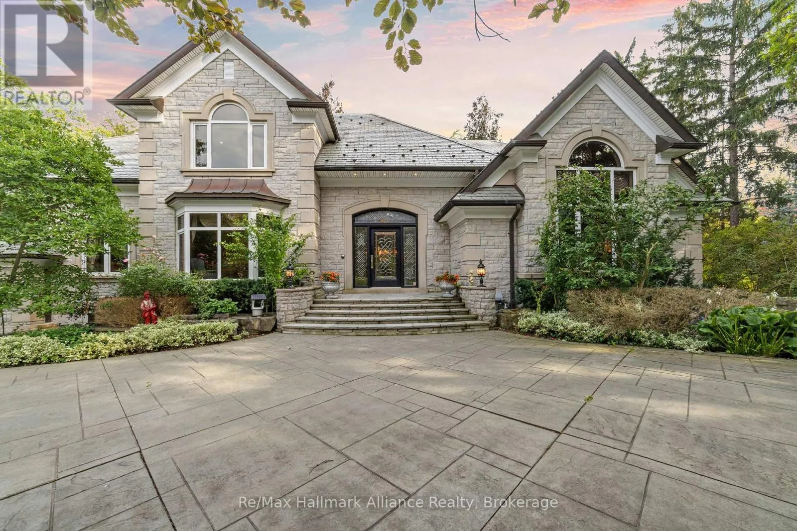 1024 LINBROOK ROAD