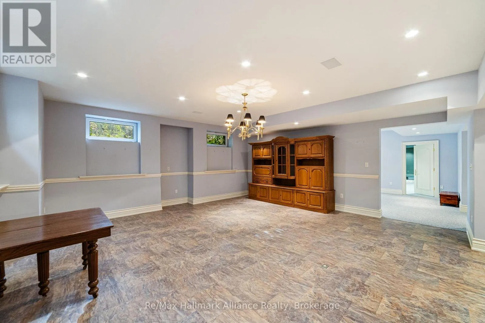 1024 LINBROOK ROAD