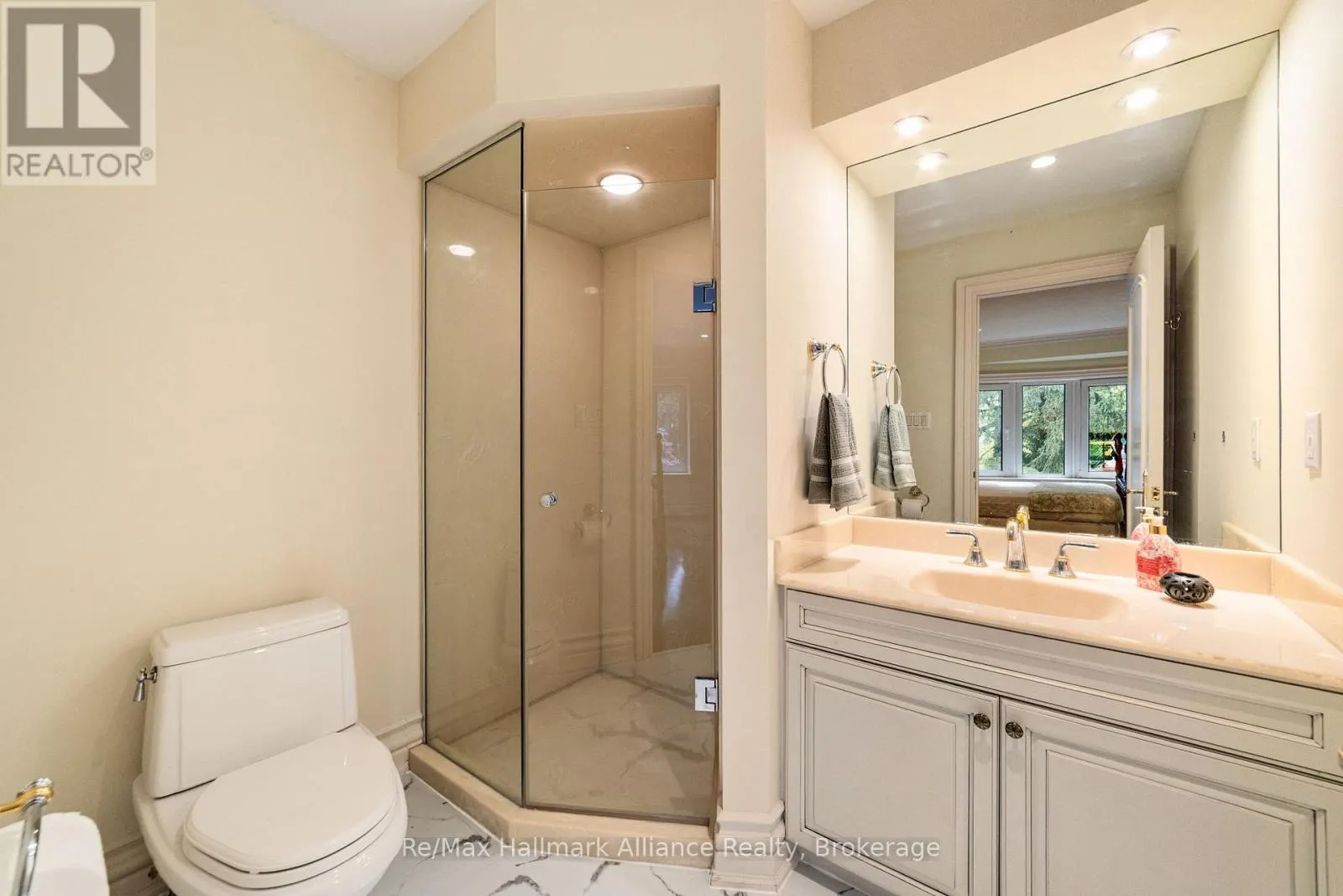 1024 LINBROOK ROAD