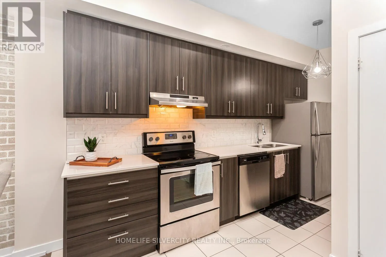 15 - 2063 WESTON ROAD