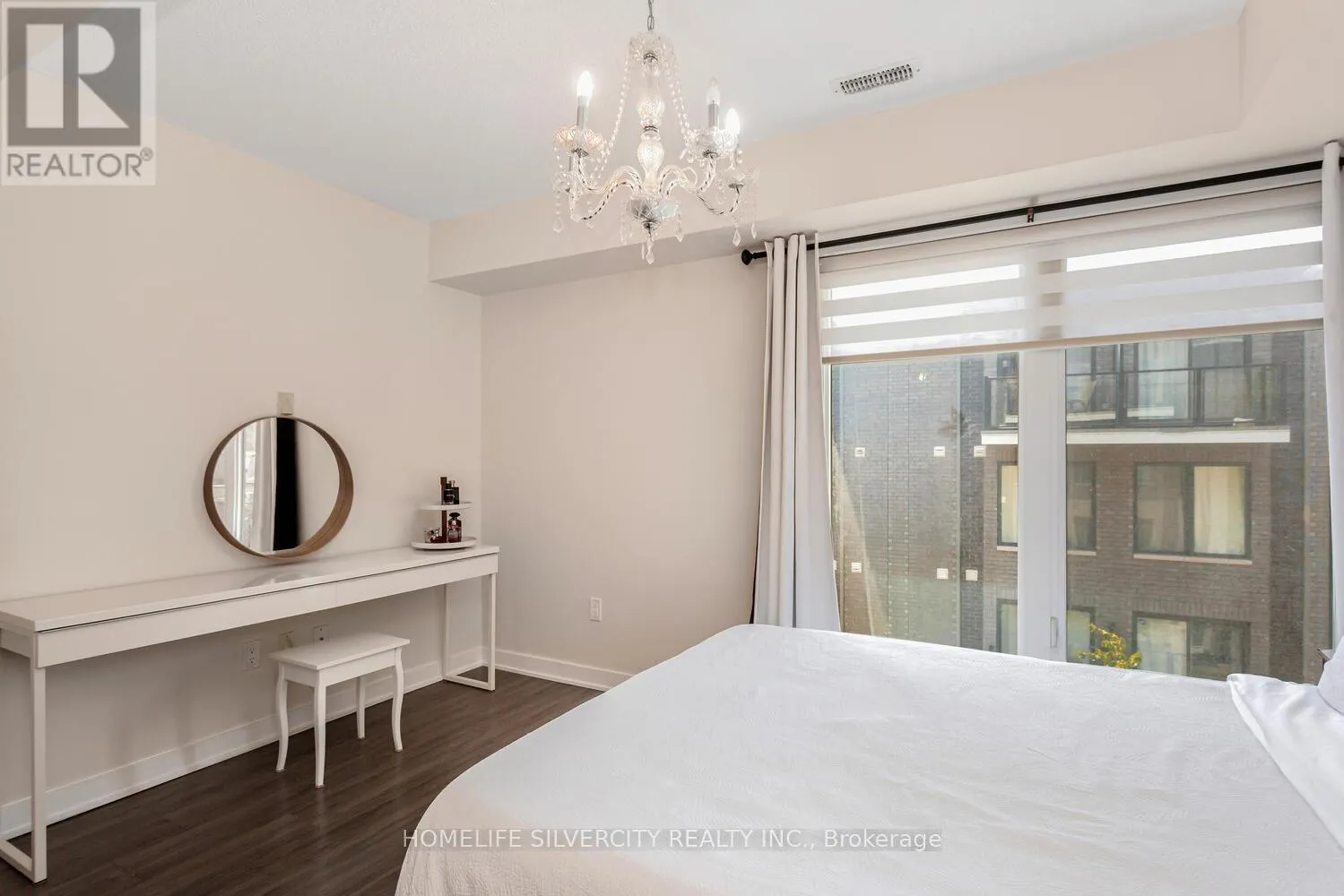 15 - 2063 WESTON ROAD