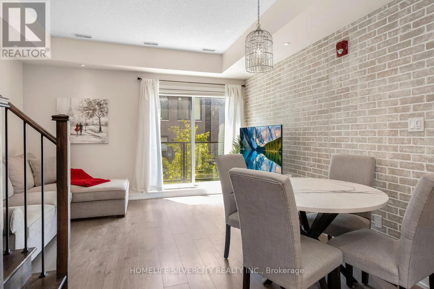 15 - 2063 WESTON ROAD