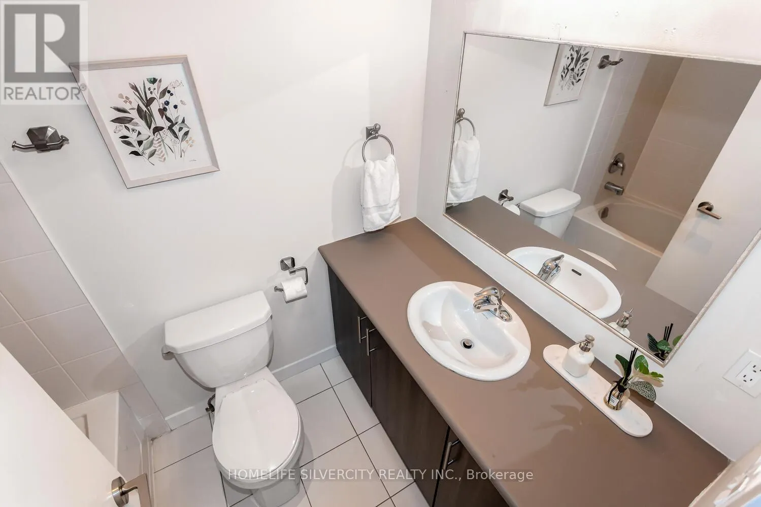 15 - 2063 WESTON ROAD