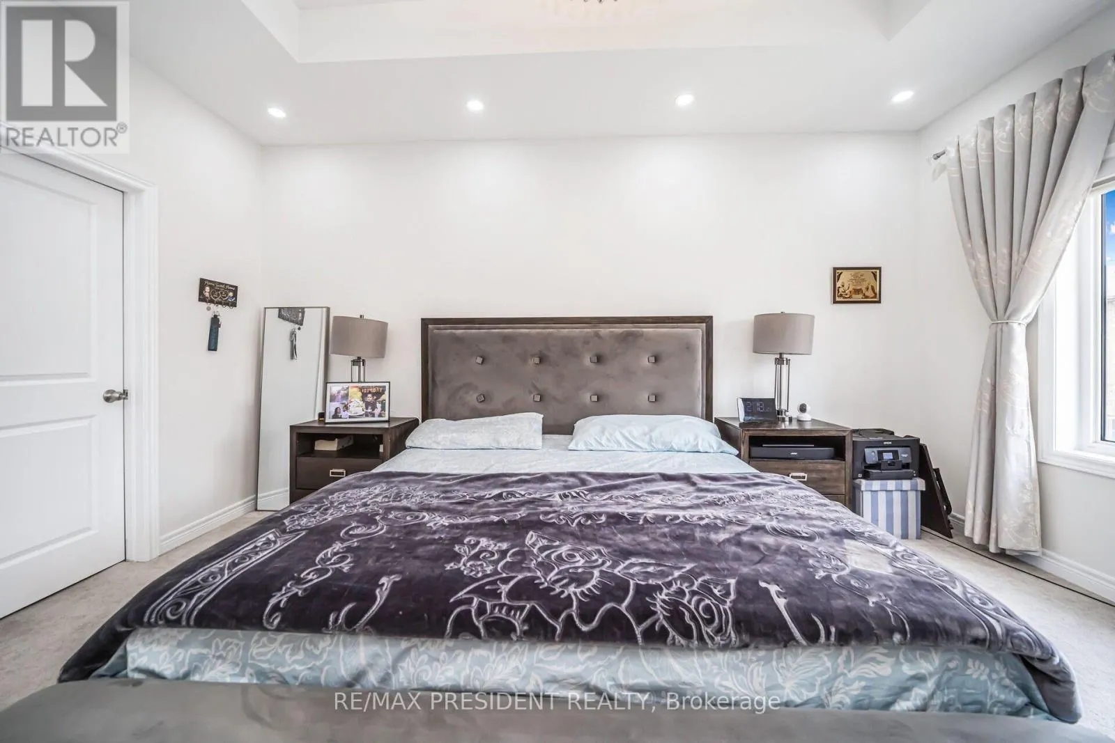 25 ADVENTURA ROAD