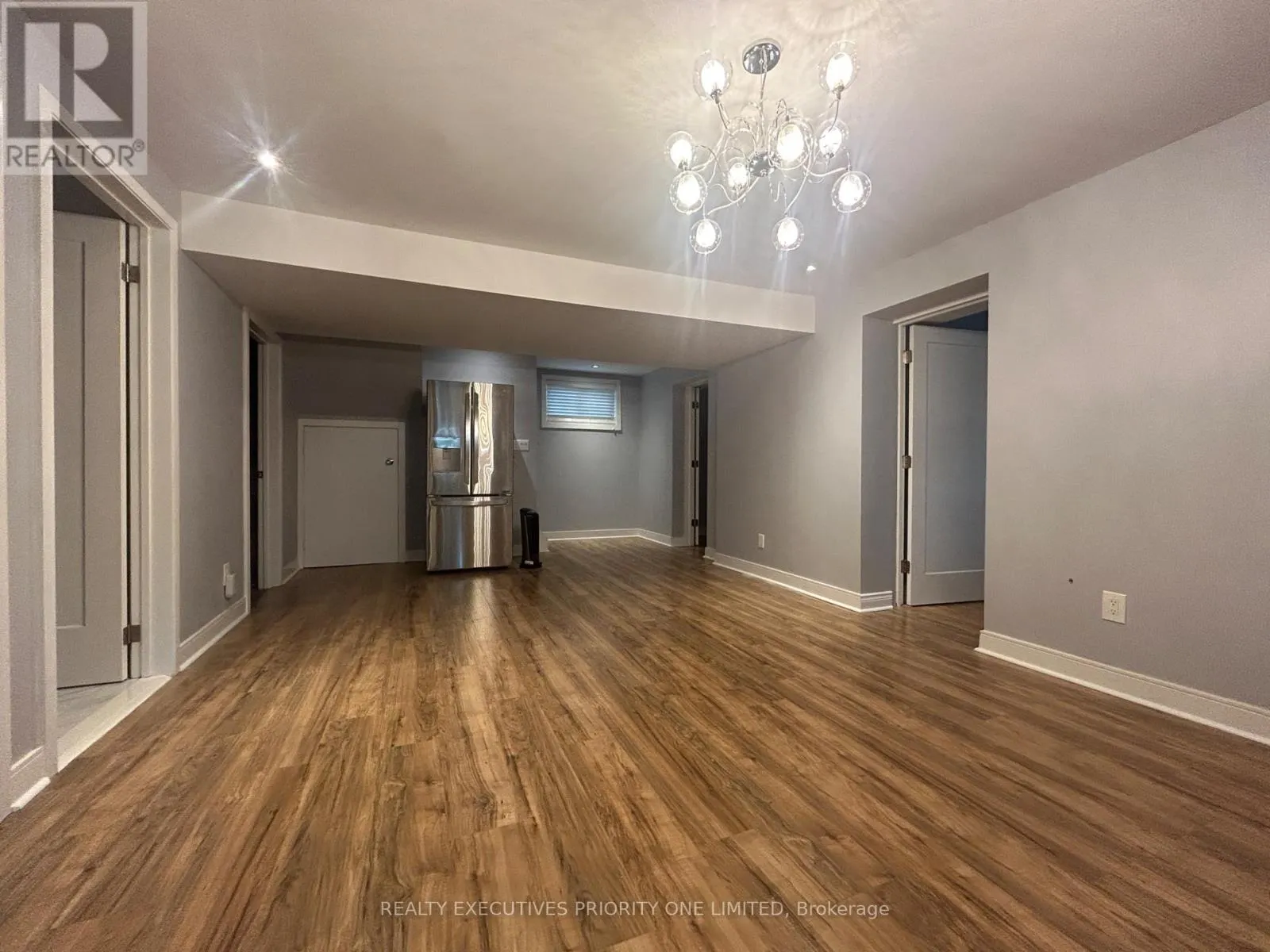 2486 EDENHURST DRIVE