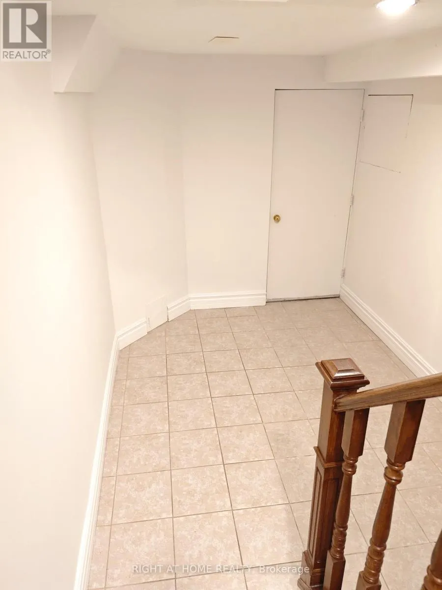 1216 BLACKBURN DRIVE