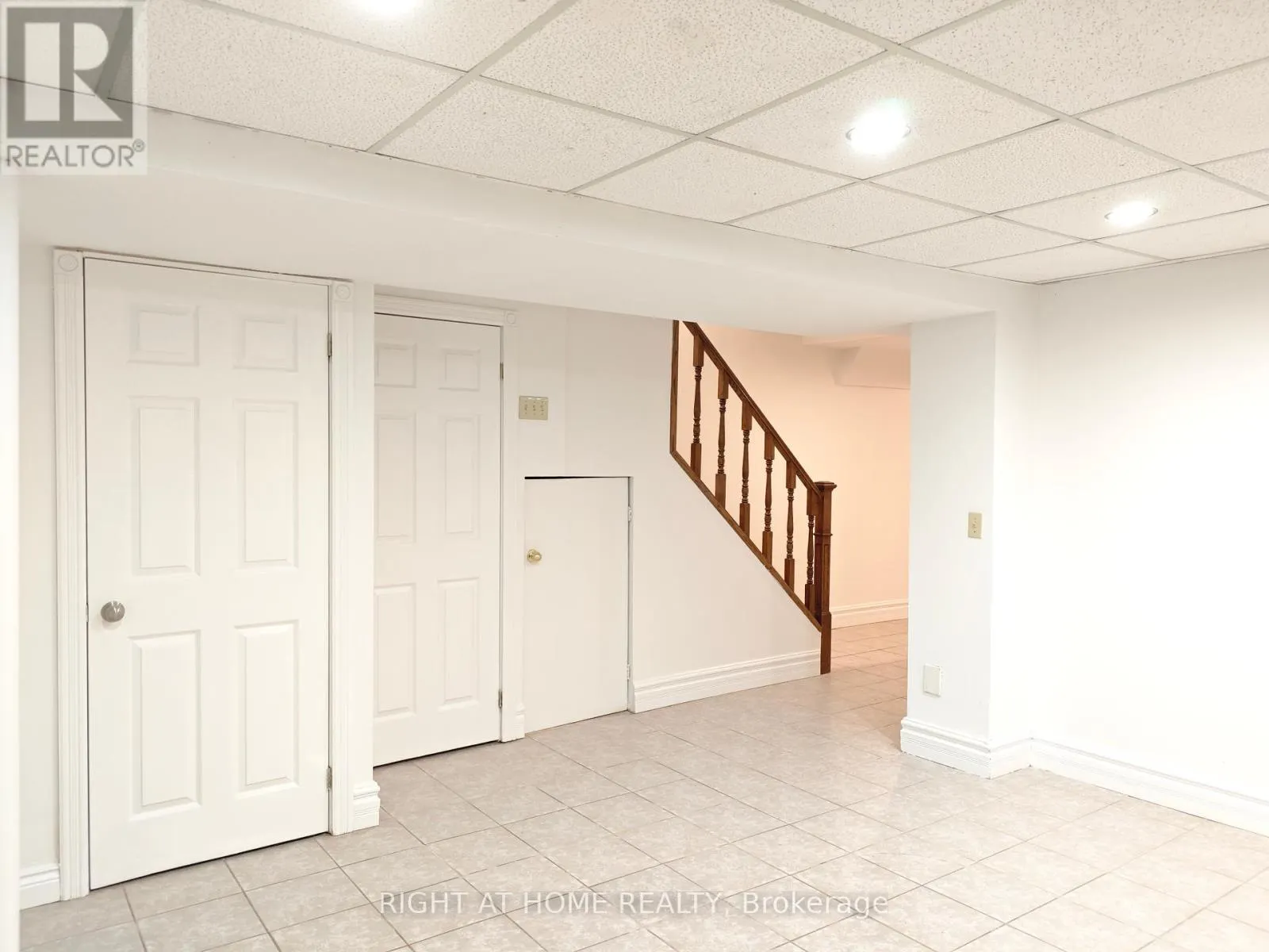 1216 BLACKBURN DRIVE