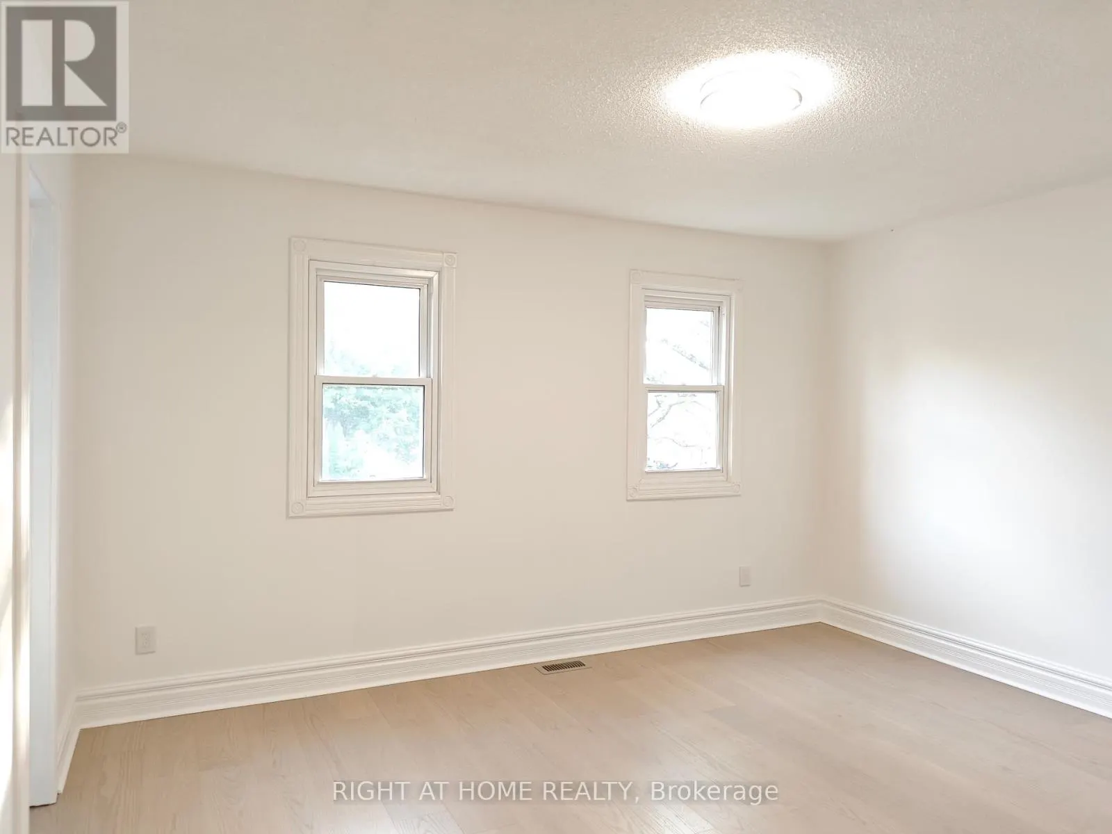 1216 BLACKBURN DRIVE