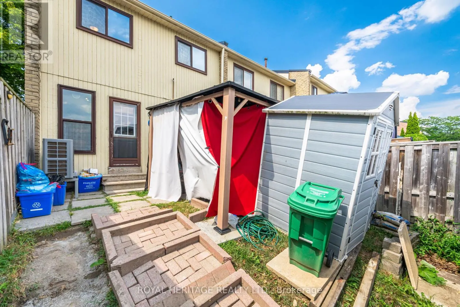 107 GUILDFORD CRESCENT