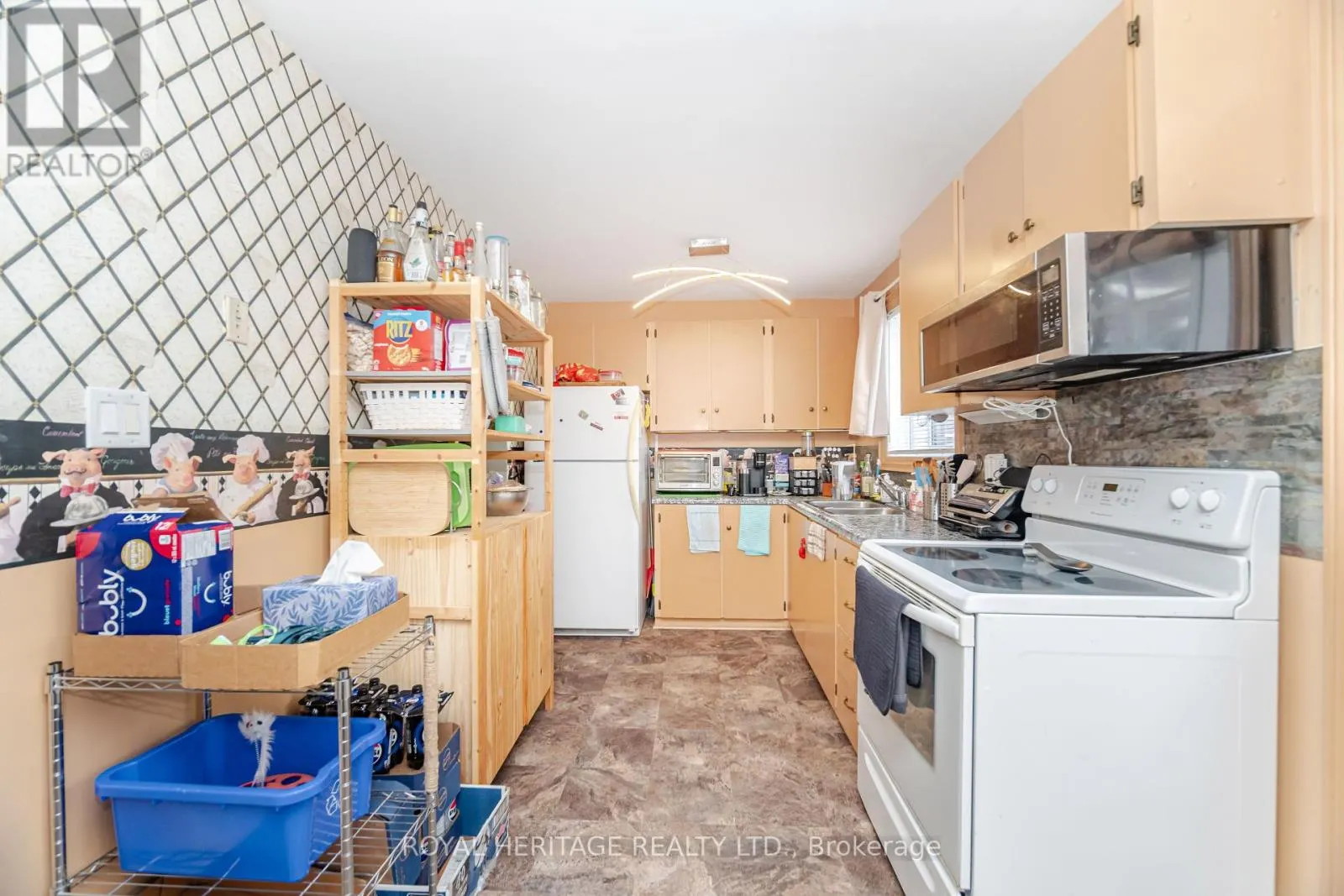 107 GUILDFORD CRESCENT