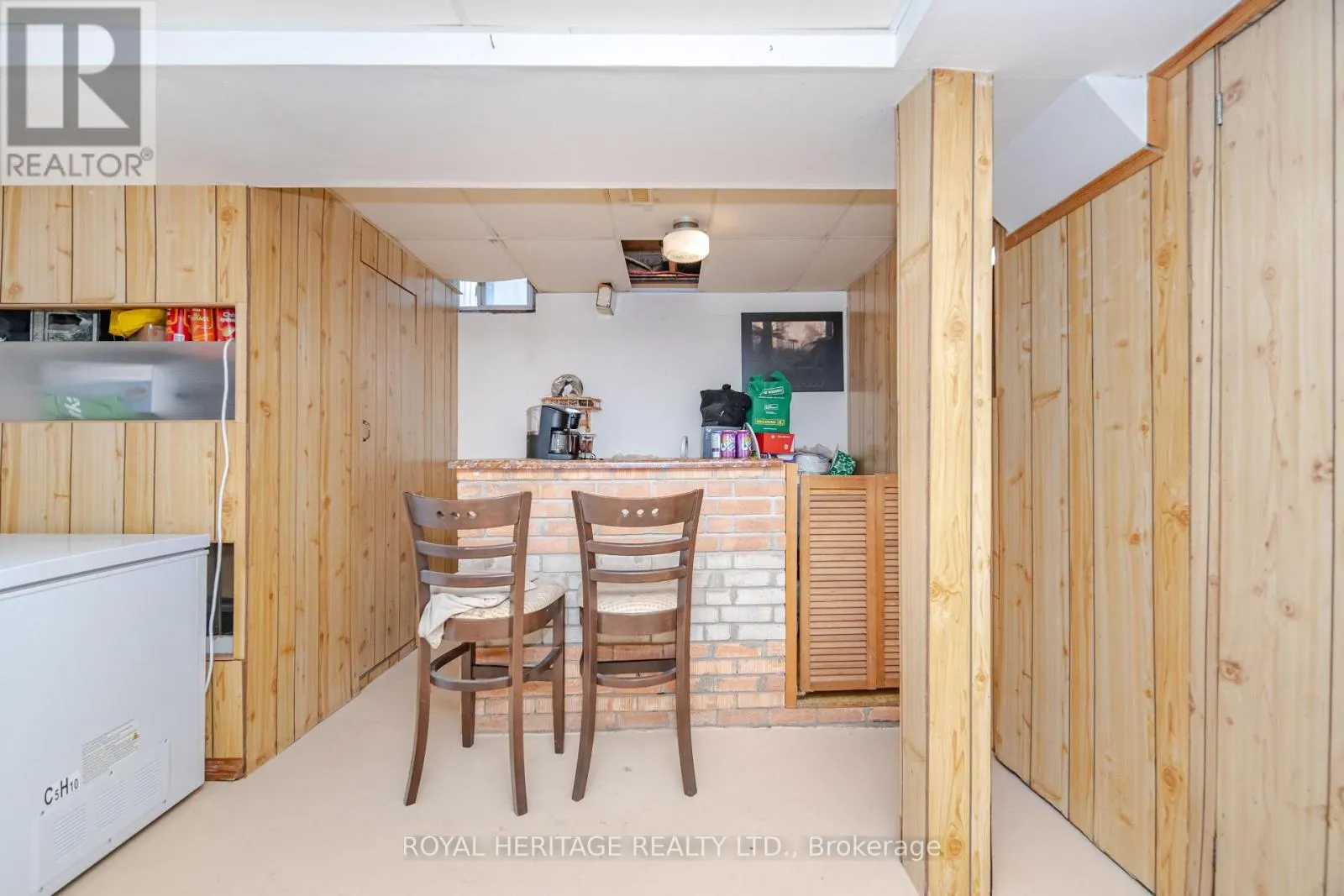 107 GUILDFORD CRESCENT