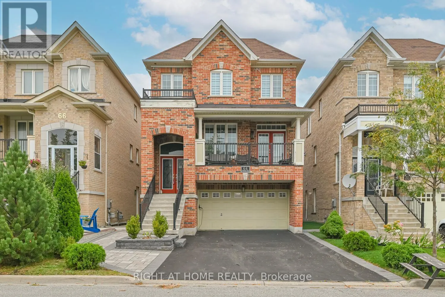 64 EVERINGHAM CIRCLE