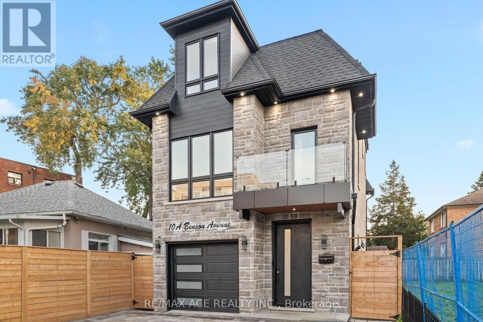 10 BENSON AVENUE
