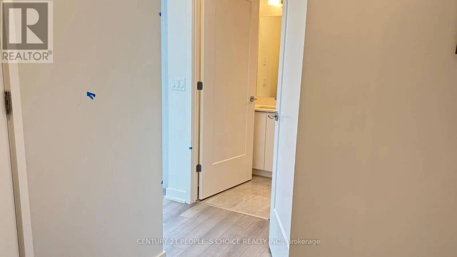 1803 - 3079 TRAFALGAR ROAD